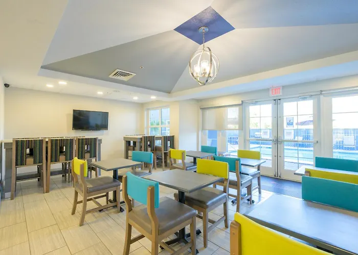 Hawthorn Extended Stay By Wyndham Panama City Beach